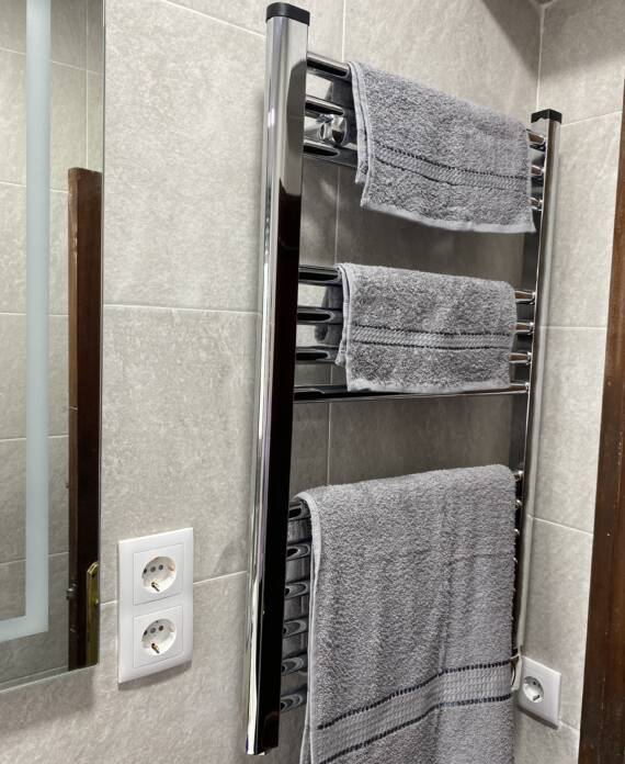 colgadores eléctricos toallas